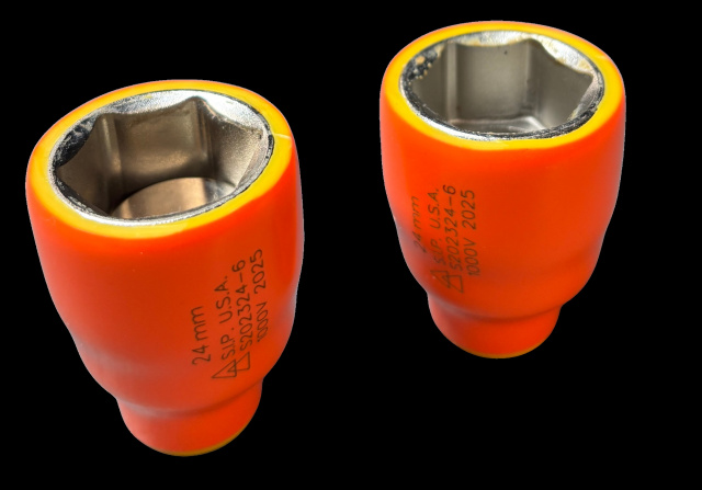 Tesla 24mm Sockets With and Without Magnets